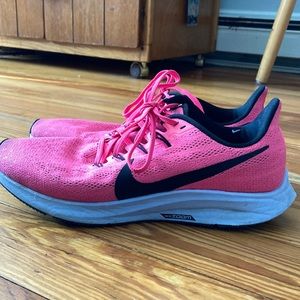 Women’s Nike zoom Pegasus 36, size 10.5